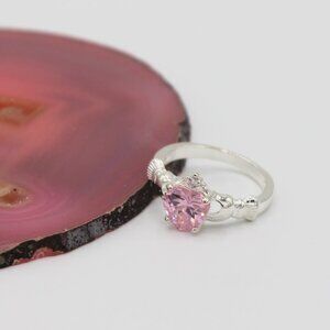 Jewelry Claddagh ring Irish symbol of love loyalty friendship silver pink new